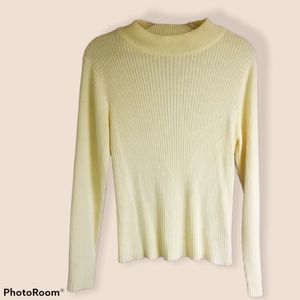 💖2/$15💖Wom. Empress Sweater